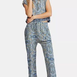 Free People Make My Day Printed Border-Trim Set Size Medium